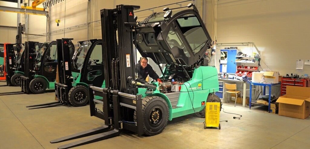 Forklift Mechanic